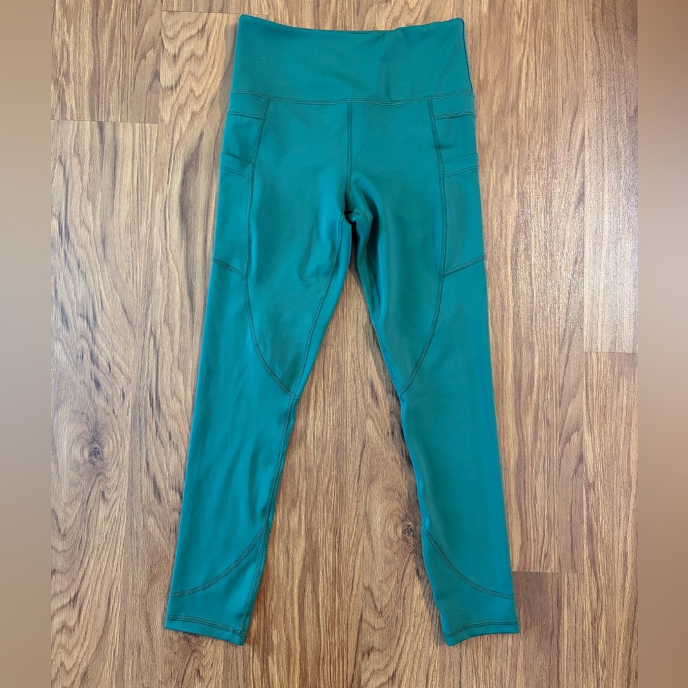 Zyia light n tight with pockets
